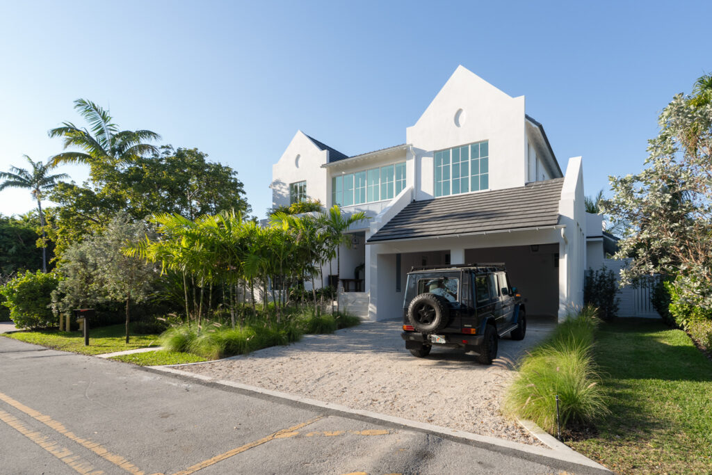 261 Greenwood Dr. Key Biscayne-4334